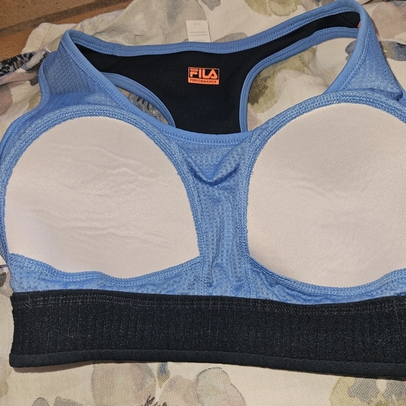 Fila Womans Sports Bra Size S - Picture 7 of 9